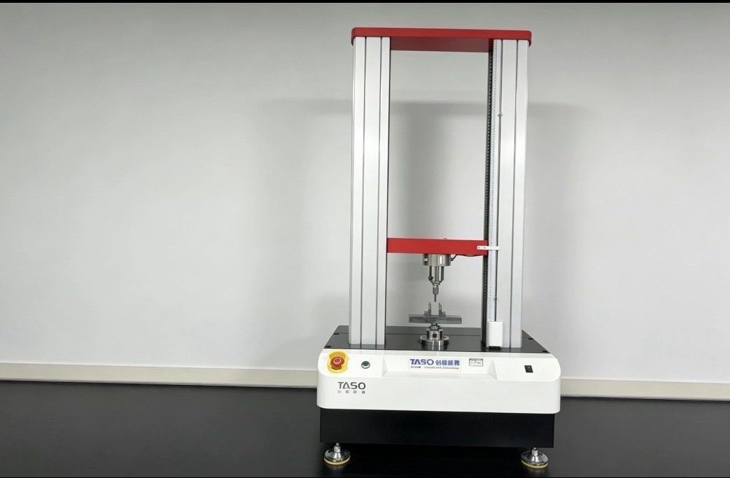 Universal Testing Machine